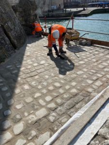 réfection du revêtement de surface en pavés
