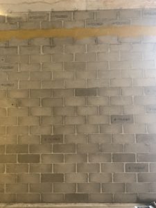 Voile en parpaings pleins