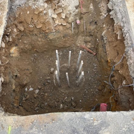 Excavation pour réalisation du massif