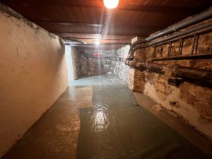Cave finie après renforcement de plancher à l'italienne — Vue 2, perspective dallage Puteaux (BATI-IDF)
