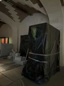 Protection des œuvres d'art pendant les travaux au Musée du Louvre
