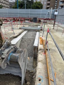 BATI-IDF murettes-guides coffrées avant bétonnage de la paroi moulée — Gare 68BPP, Ligne 15 Est du Grand Paris.