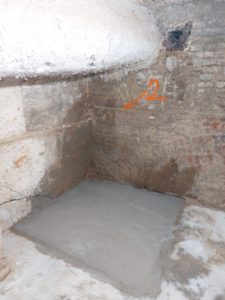 BATI-IDF reconstitution du dallage béton armé (treillis ST 15 C) après remblaiement du puits de reconnaissance — Béthune (62).