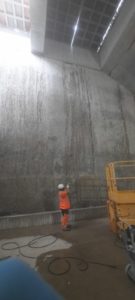 BATI-IDF finitions sur paroi moulée en cours dans l'ouvrage OA P12 — Ligne 15, Boulogne-Billancourt (92).