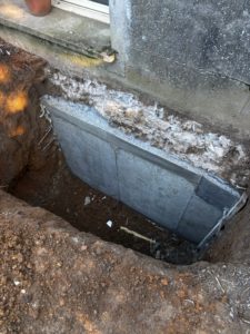 BATI-IDF voile de reprise en sous-œuvre et aciers en attente pour la longrine de pied de voile — Châteaudun (28).