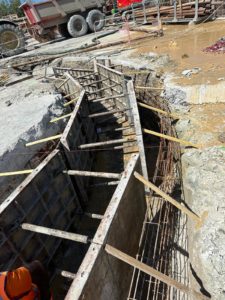 BATI-IDF ferraillage des murettes-guides (armatures doubles 8 HA10 + cadres HA8) suivant le tracé circulaire « à facettes » — siphon Ilet, Le Havre (76).