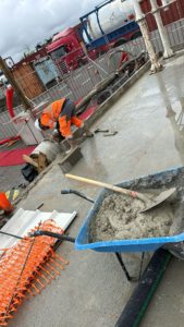 BATI-IDF compagnon sur le chantier de murettes-guides du siphon Ilet — Le Havre (76).