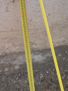BATI-IDF contrôle de la profondeur de la tranchée blindée de l'écran anti-racinaire — Pagny-le-Château (21).