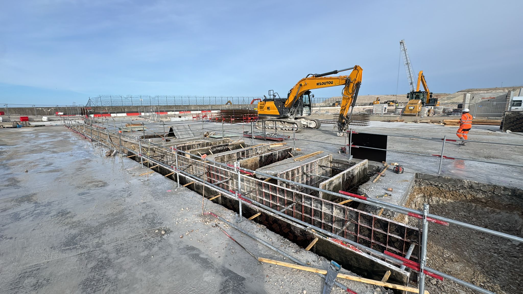 BATI-IDF ferraillage des murettes-guides pour paroi moulée — chantier EPR2, Penly (76).
