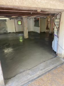 BATI-IDF dalle de compression du plancher porté finie (béton 350 kg/m³) — reprise en sous-œuvre du pavillon, Sassenage (38).