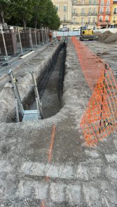 BATI-IDF cages d'armatures (double ferraillage 6 HA10 + cadres HA8) des murettes-guides en tranchée — Sète (34).
